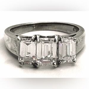 Estate Platinum @1.75ctw emerald cut GENUINE GIA DIAMOND engagement ring *read*